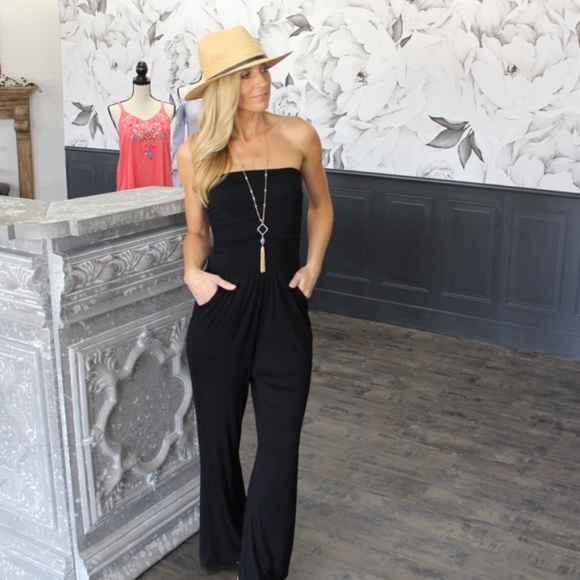 Black Tube Top Jumpsuit with Pockets - Picture 2 of 4